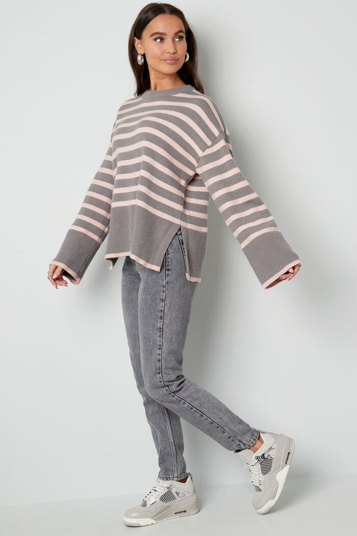 Wide knitted sweater stripes and flared sleeve - green Picture11